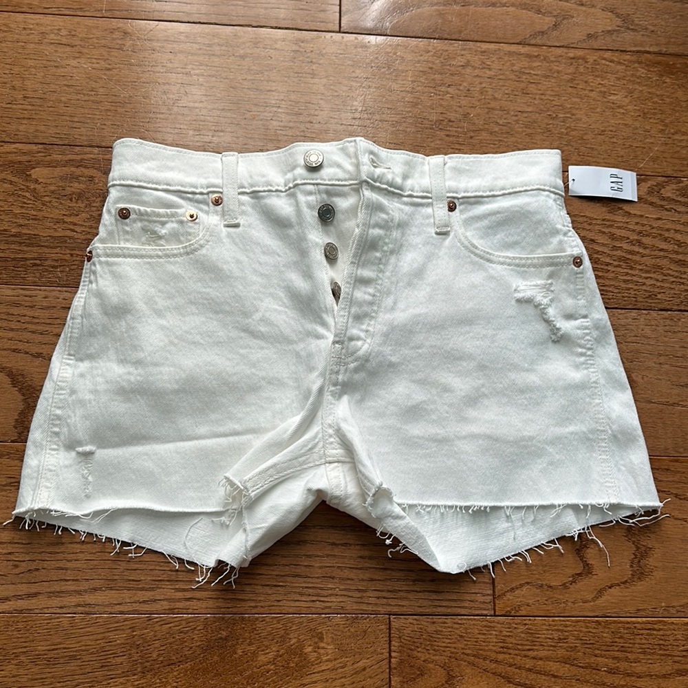 Gap Cheeky Short High Rise
